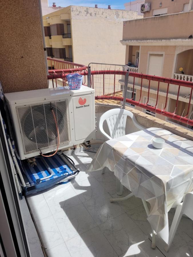 Apartamento Cerca A La Playa Del Cura ! Cura Beach Torrevieja Kültér fotó
