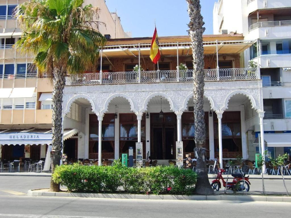 Apartamento Cerca A La Playa Del Cura ! Cura Beach Torrevieja Kültér fotó